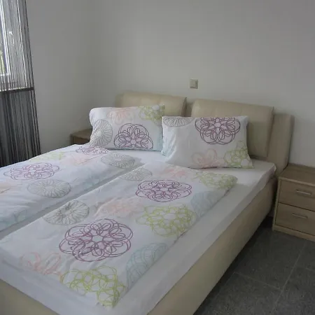 Tadic マリンスカ